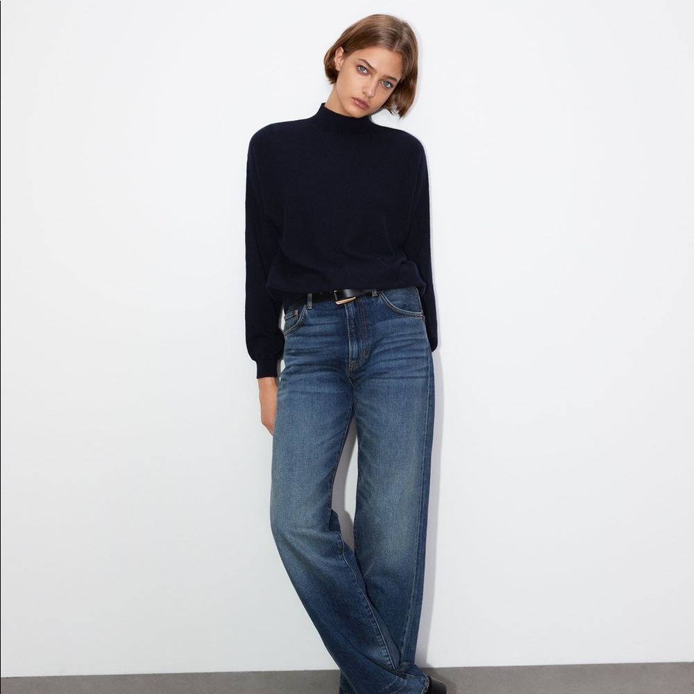 Zara cashmere and wool blend knit sweater - navy blue.